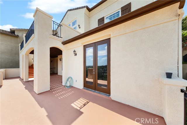 928 Kingsford Street, Monterey Park CA: https://media.crmls.org/medias/7edb84e3-1cb7-49c9-befa-4d64f57f917a.jpg