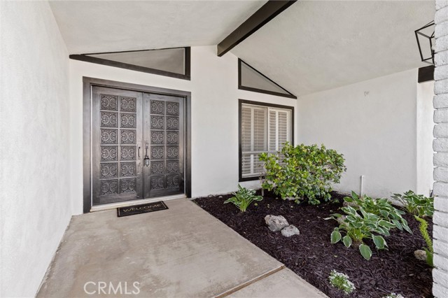 Detail Gallery Image 6 of 49 For 1901 Midvale Ct, Bakersfield,  CA 93309 - 5 Beds | 2 Baths