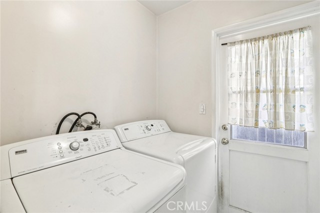 Detail Gallery Image 28 of 39 For 10509 Silverton, Tujunga,  CA 91042 - 4 Beds | 3 Baths