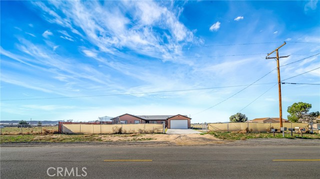 47867 80th Street, Lancaster, California 93536, 4 Bedrooms Bedrooms, ,4 BathroomsBathrooms,Single Family Residence,For Sale,80th,SR24017478