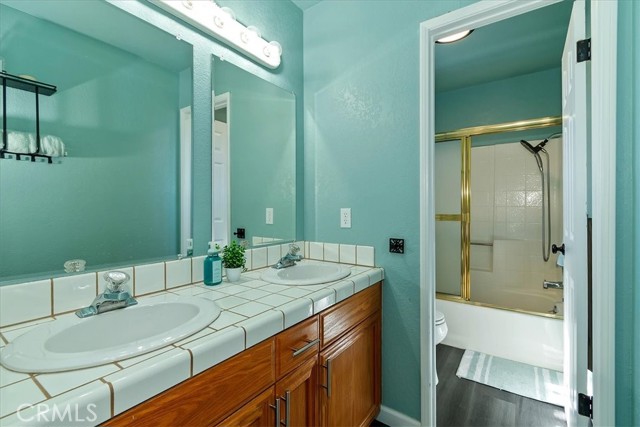 Detail Gallery Image 24 of 73 For 1211 Yosemite, Lake Arrowhead,  CA 92352 - 4 Beds | 3/1 Baths