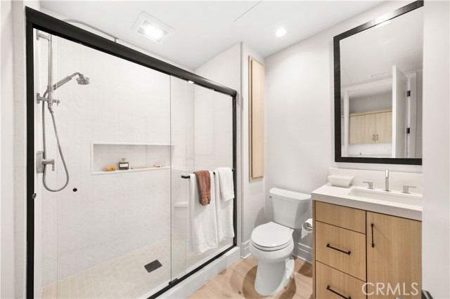 137 Prestigo, Irvine CA: https://media.crmls.org/medias/7edf2a4e-afd7-42e4-9dd6-156e95739c6c.jpg