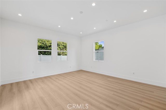 Detail Gallery Image 18 of 24 For 17175 Rayen St, Northridge,  CA 91325 - 2 Beds | 3 Baths