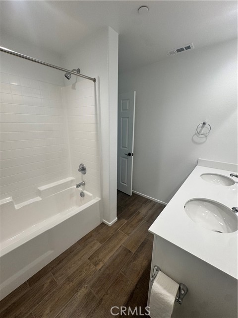 Detail Gallery Image 33 of 39 For 401 Mistyblue Ct, Hemet,  CA 92543 - 4 Beds | 3 Baths