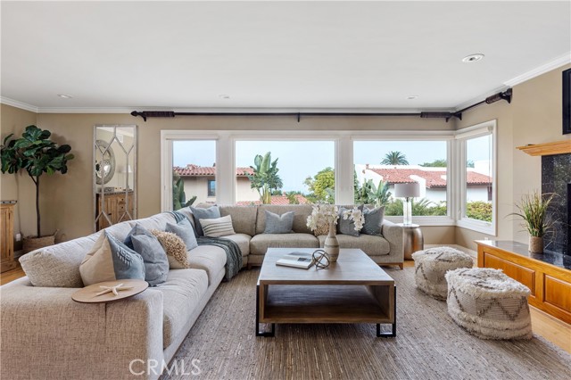 1609 Via Montemar, Palos Verdes Estates, California 90274, 3 Bedrooms Bedrooms, ,Residential,Sold,Via Montemar,SB21199956