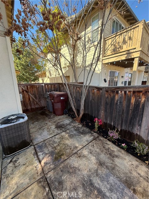 Detail Gallery Image 43 of 57 For 25056 Driftoak, Murrieta,  CA 92562 - 3 Beds | 2/1 Baths