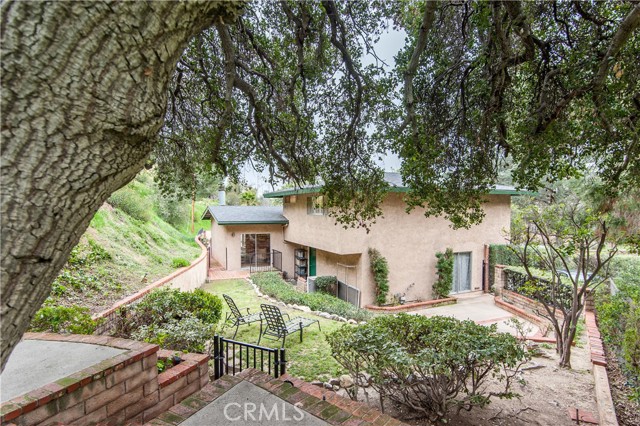 Detail Gallery Image 21 of 27 For 5271 Gould Ave, La Canada Flintridge,  CA 91011 - 3 Beds | 3 Baths