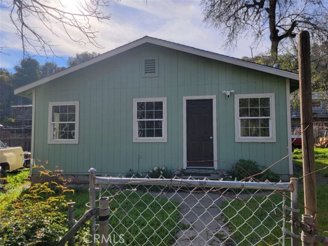 Front Image Thumbnail for CROC26024721