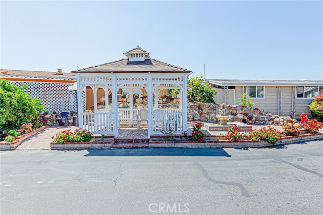 Detail Gallery Image 46 of 48 For 235 S Beach Bld #117,  Anaheim,  CA 92804 - 2 Beds | 2 Baths