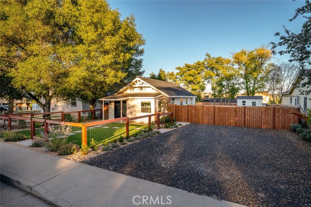 Detail Gallery Image 7 of 65 For 442 Oak Street, Paso Robles,  CA 93446 - 2 Beds | 1 Baths