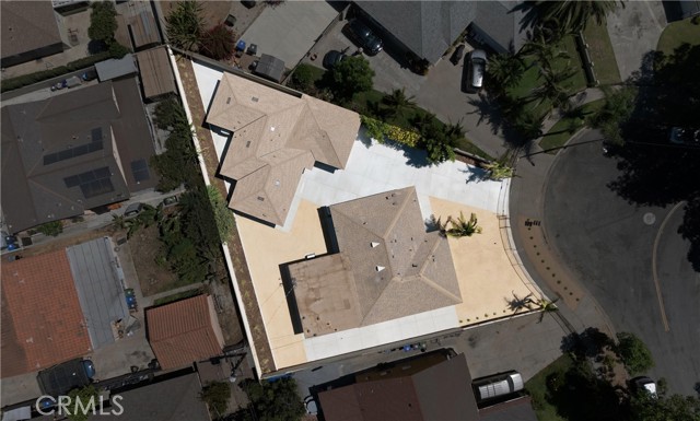 1401 Highland Street, Santa Ana CA: https://media.crmls.org/medias/7ee43d06-c598-429d-a3e1-b2816144c54c.jpg