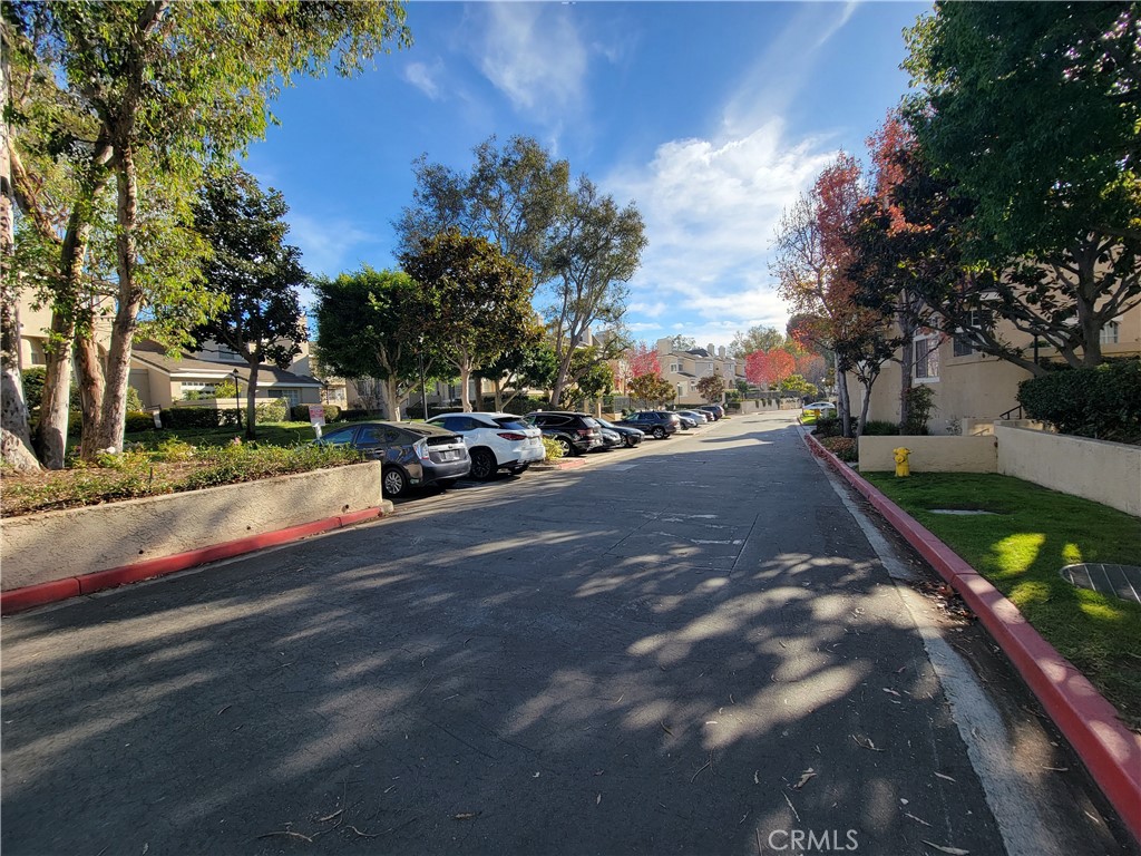 https://media.crmls.org/medias/7ee4edce-1ba6-4e91-a873-aad7a5f6280d.jpg?preset=X-Large