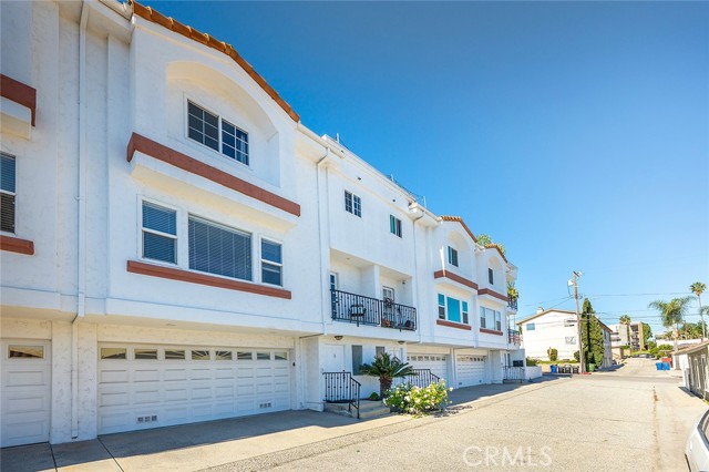 Detail Gallery Image 35 of 35 For 825 W 6th St #3,  San Pedro,  CA 90731 - 3 Beds | 2/1 Baths