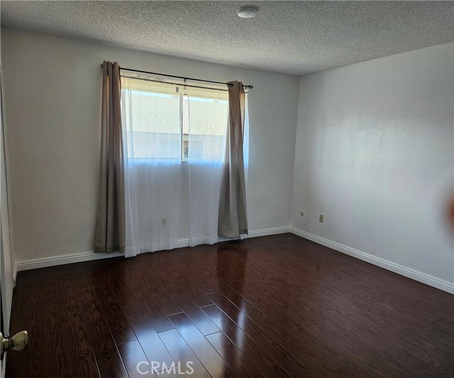 Detail Gallery Image 5 of 12 For 2891 Canyon Crest Dr #72,  Riverside,  CA 92507 - 2 Beds | 2 Baths