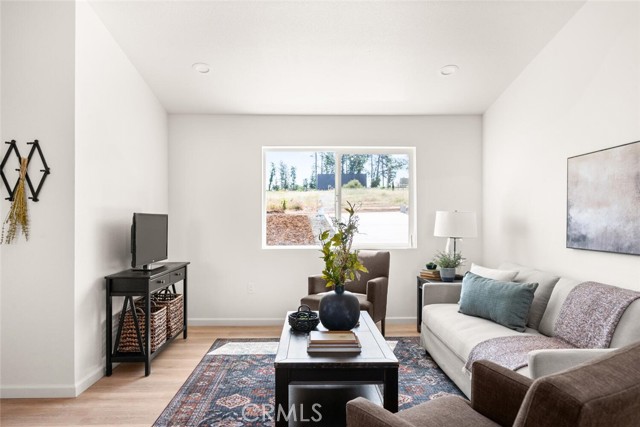 Detail Gallery Image 6 of 35 For 6333 Graham Rd, Paradise,  CA 95969 - 2 Beds | 2 Baths