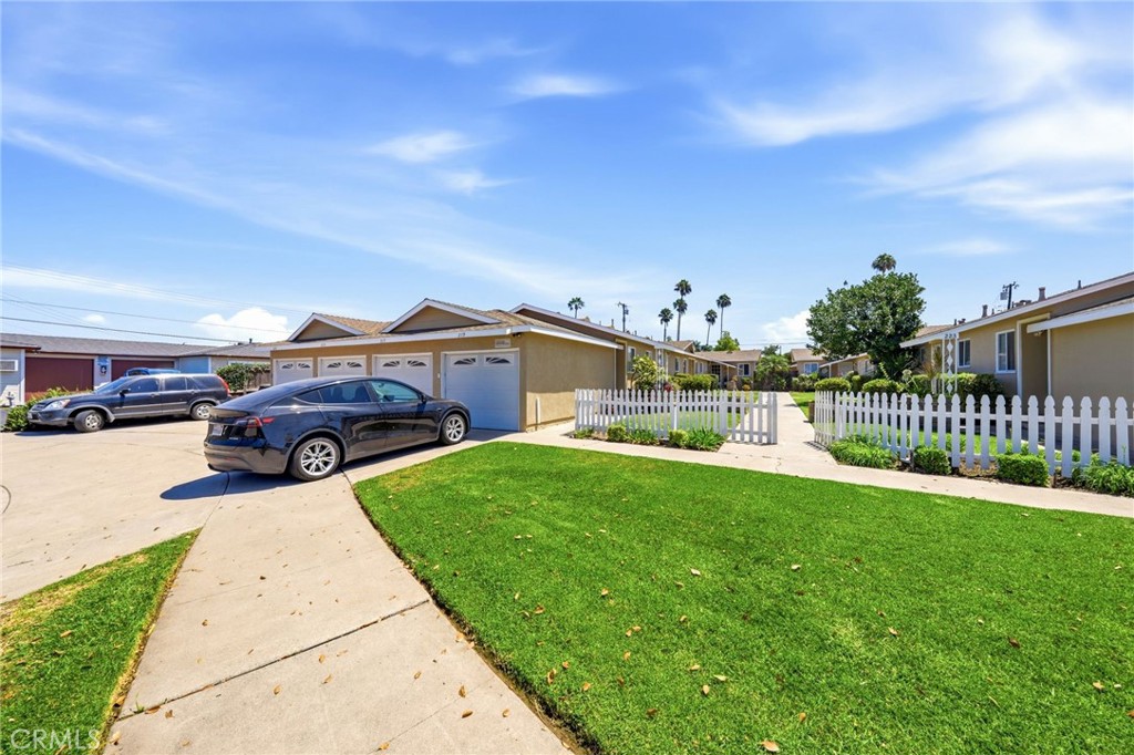 MLS #OC26168756 image #12