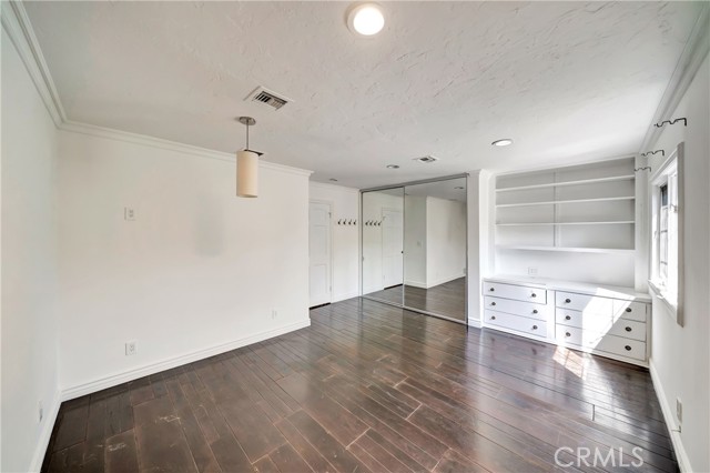 Detail Gallery Image 25 of 55 For 5441 Calvin Ave, Tarzana,  CA 91356 - 5 Beds | 5/1 Baths