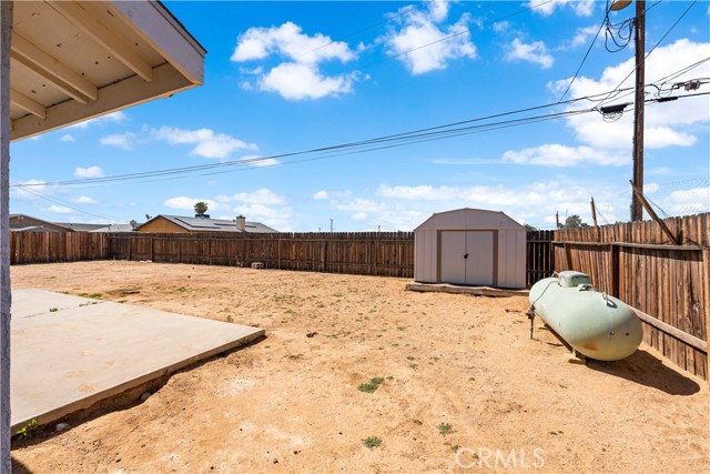 Detail Gallery Image 19 of 22 For 8200 Hemlock Ave, California City,  CA 93505 - 3 Beds | 2 Baths