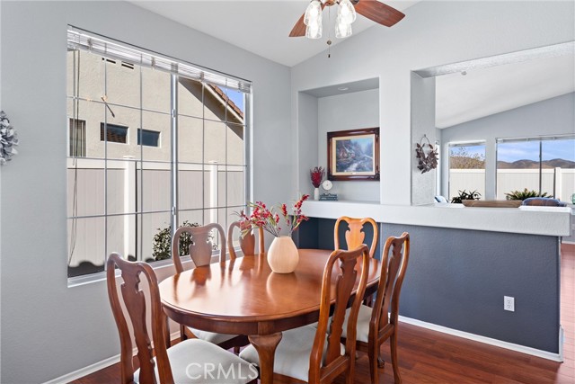 Detail Gallery Image 11 of 43 For 13700 Basswood Dr, Corona,  CA 92883 - 3 Beds | 2 Baths