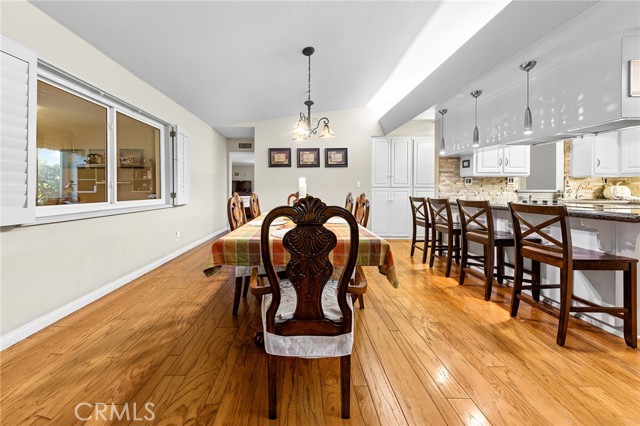 Detail Gallery Image 16 of 64 For 2070 Whitebluff Dr, San Dimas,  CA 91773 - 3 Beds | 2 Baths