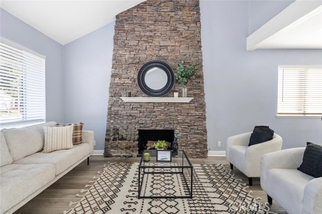 Front Image Thumbnail for CRIV26056773