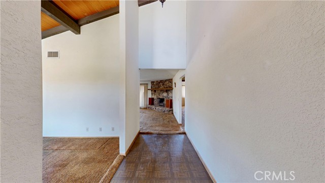 Detail Gallery Image 14 of 66 For 20061 Seneca Rd, Apple Valley,  CA 92307 - 3 Beds | 2 Baths