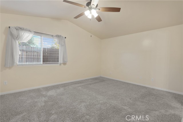 Detail Gallery Image 11 of 29 For 11017 Tipperary Dr, Bakersfield,  CA 93311 - 4 Beds | 2 Baths