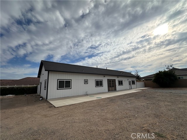 Detail Gallery Image 2 of 39 For 13253 Owens Ct, Rancho Cucamonga,  CA 91739 - 3 Beds | 2 Baths