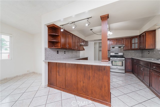 Image 13 of 40 For 1003 Rodilee Avenue