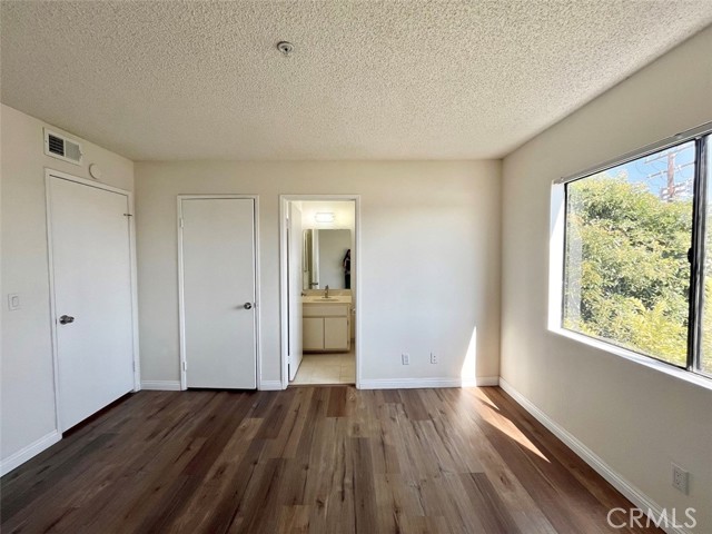 Detail Gallery Image 17 of 31 For 418 N 1st St #D,  Alhambra,  CA 91801 - 3 Beds | 2/1 Baths