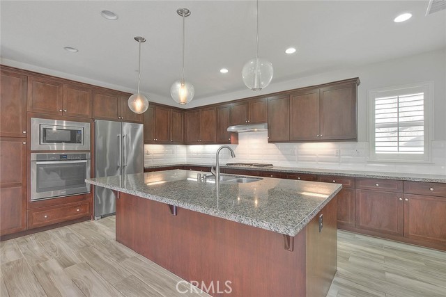 14180 Mountain Avenue, Chino CA: https://media.crmls.org/medias/7ee9a3dc-cba3-4cf1-81cf-8b16364651a2.jpg