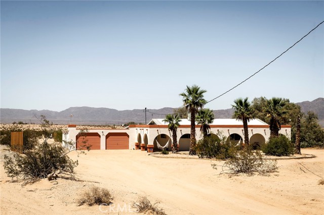 Detail Gallery Image 6 of 72 For 80322 Mesa Dr, Twentynine Palms,  CA 92277 - 3 Beds | 2 Baths