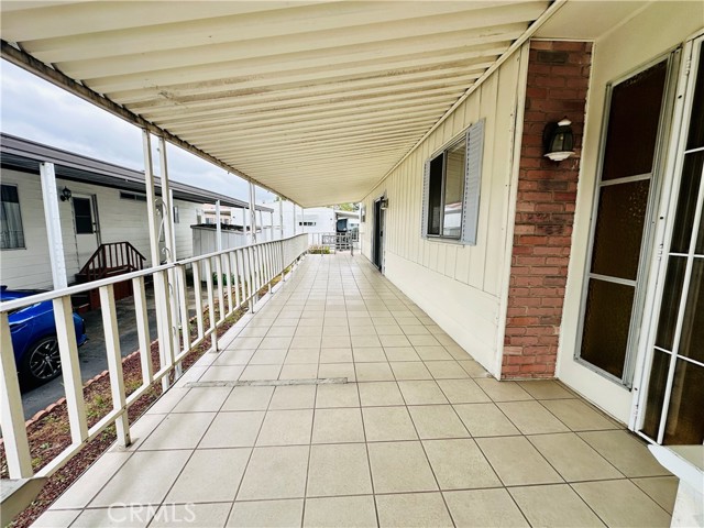 Detail Gallery Image 5 of 31 For 323 N Euclid St #148,  Santa Ana,  CA 92703 - 4 Beds | 2 Baths