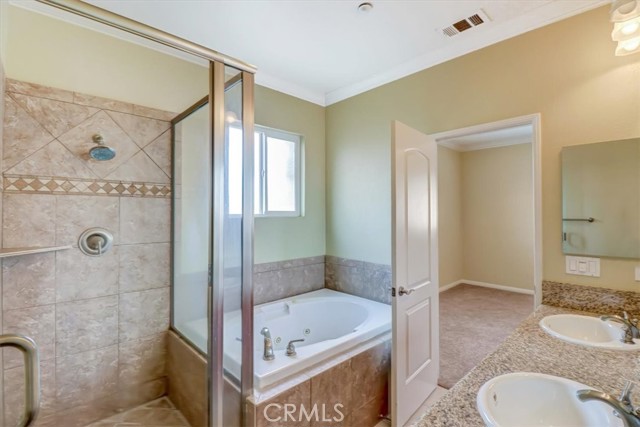 Detail Gallery Image 24 of 28 For 1714 Ruxton Ln #C,  Redondo Beach,  CA 90278 - 3 Beds | 2/1 Baths