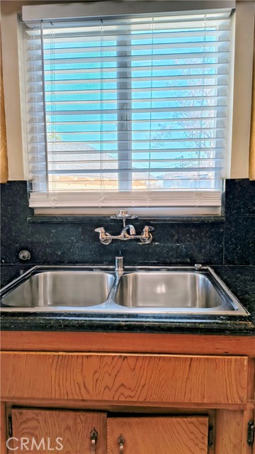 Detail Gallery Image 17 of 32 For 633 Maple Way, Upland,  CA 91786 - 3 Beds | 2 Baths