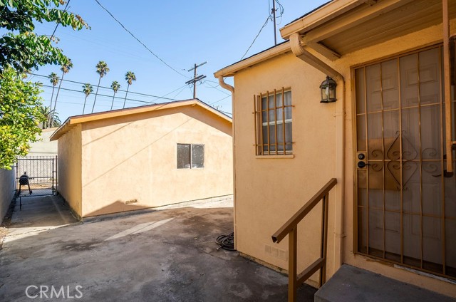 Detail Gallery Image 24 of 33 For 4716 S Van Ness, Los Angeles,  CA 90062 - 3 Beds | 1/1 Baths