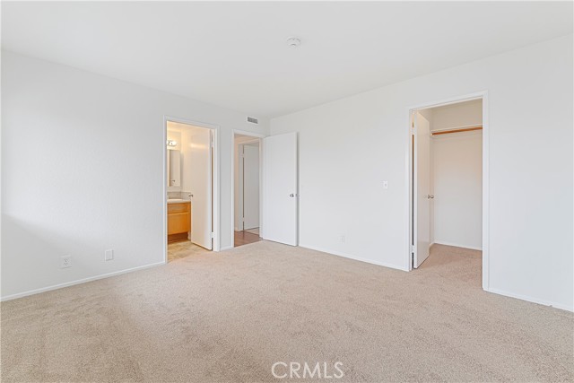 726 5th Street, Hermosa Beach CA: https://media.crmls.org/medias/7eeddd7b-c156-46f4-938e-547c3a25c868.jpg