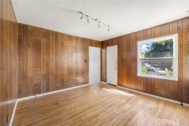 8045 Lesner photo 13