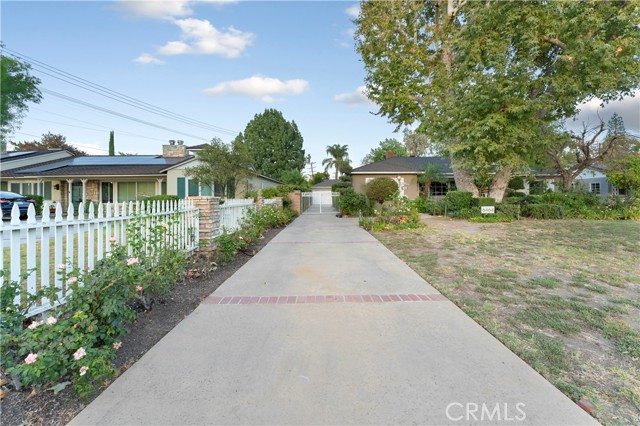 6464 Langdon Avenue photo 5