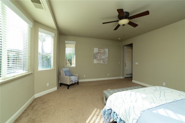 Detail Gallery Image 38 of 47 For 3350 Buckingham, Clovis,  CA 93619 - 4 Beds | 2/1 Baths