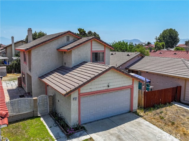 Detail Gallery Image 1 of 1 For 1360 Lulitree Rd, Colton,  CA 92324 - 3 Beds | 2/1 Baths