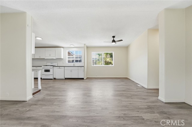 Detail Gallery Image 10 of 38 For 700 E Washington St #102,  Colton,  CA 92324 - 3 Beds | 2 Baths