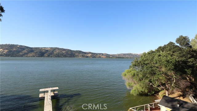 Detail Gallery Image 7 of 42 For 11420 North Dr, Clearlake,  CA 95422 - 6 Beds | 3 Baths
