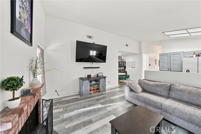 14743 Wakefield Dr, Adelanto, CA 92301 photo 7