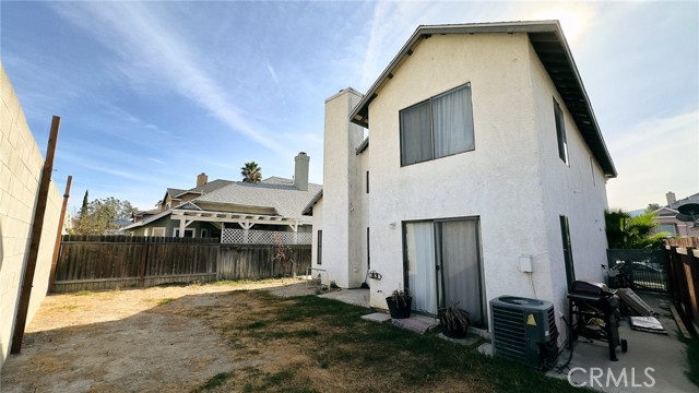 Detail Gallery Image 35 of 36 For 14750 Shadow Dr, Fontana,  CA 92337 - 3 Beds | 2/1 Baths