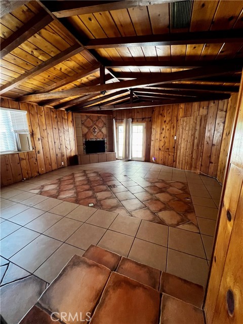 484 W 25th Street, San Bernardino CA: https://media.crmls.org/medias/7ef232cf-1286-4fbd-a48c-7132479fdf32.jpg
