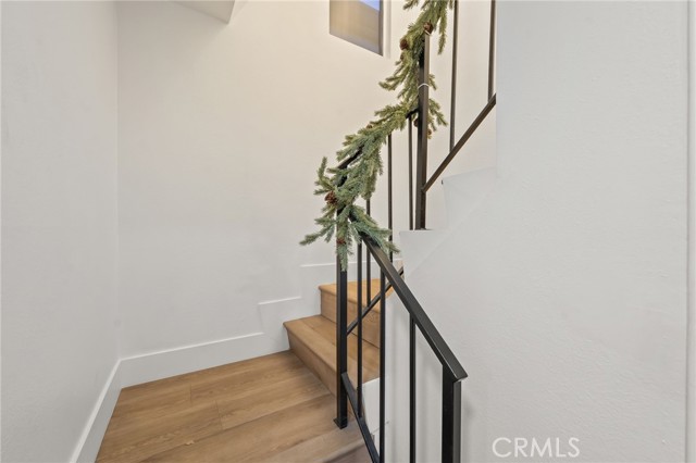 Detail Gallery Image 15 of 27 For 9210 Van Nuys Bld #14,  Panorama City,  CA 91402 - 2 Beds | 1/1 Baths