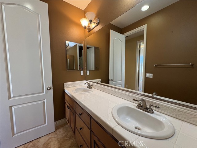 Detail Gallery Image 48 of 61 For 20209 Milano Ct, Yorba Linda,  CA 92886 - 5 Beds | 4/1 Baths