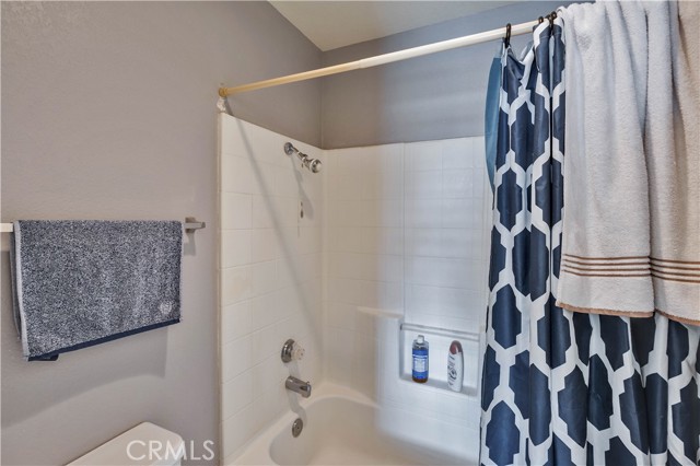 14445 Columbia Court, Adelanto CA: https://media.crmls.org/medias/7ef44391-40d7-435a-b8cf-c32ad9201d12.jpg