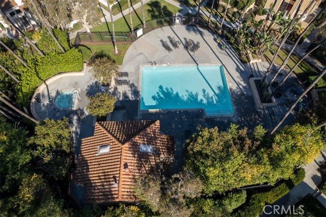 Detail Gallery Image 24 of 29 For 105 Corsica Dr, Newport Beach,  CA 92660 - 2 Beds | 1 Baths